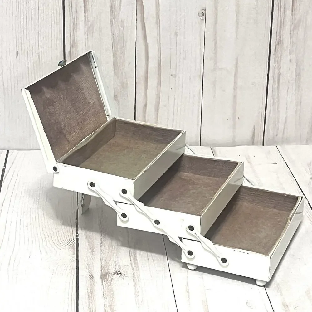 Mod 1960s Vintage Japan Metal Daisy Accordion Jewelry Box Whimsy